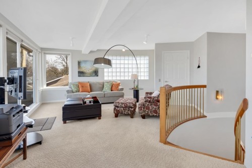 4322 West Point Place, Vancouver, BC 