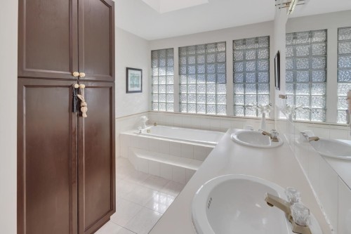 4322 West Point Place, Vancouver, BC 