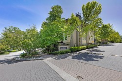 113-9229 University Crescent  Burnaby, BC V5A 4Z2