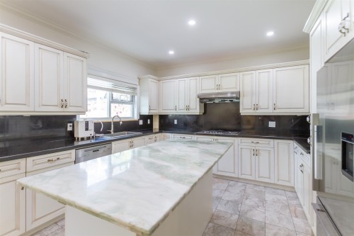 1369 55Th Avenue W, Vancouver, BC 