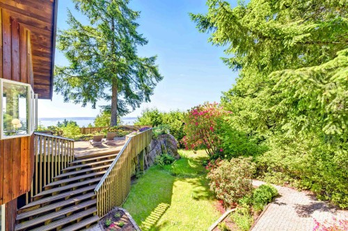 4663 Woodridge Place, West Vancouver, BC 