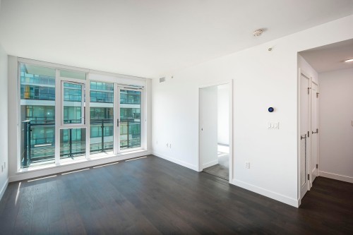 1103-3200 Corvette Way, Richmond, BC 