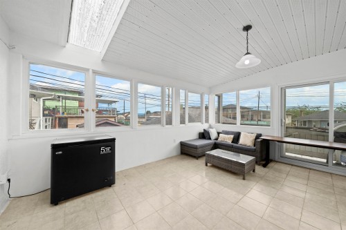 3160 6Th Avenue E, Vancouver, BC 