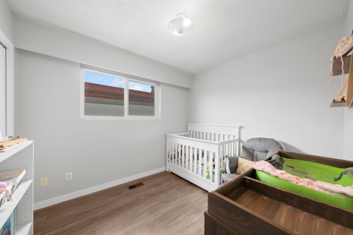 3160 6Th Avenue E, Vancouver, BC 