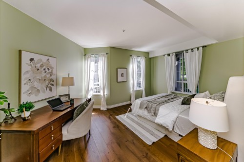 213-5835 Hampton Place, Vancouver, BC 