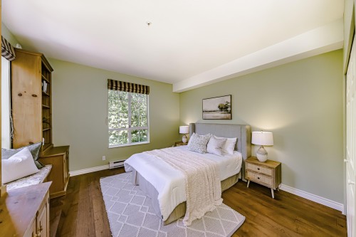 213-5835 Hampton Place, Vancouver, BC 