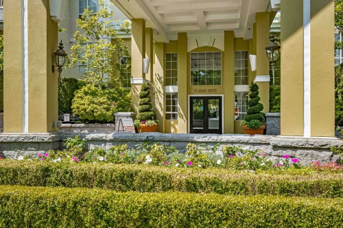 213-5835 Hampton Place, Vancouver, BC 