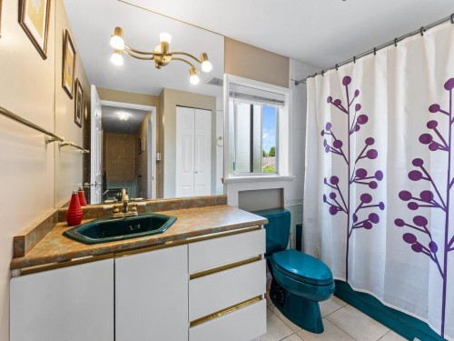 5259 Oak Place, Delta, BC 