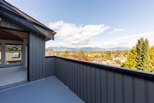 4393 Puget Drive, Vancouver, BC 
