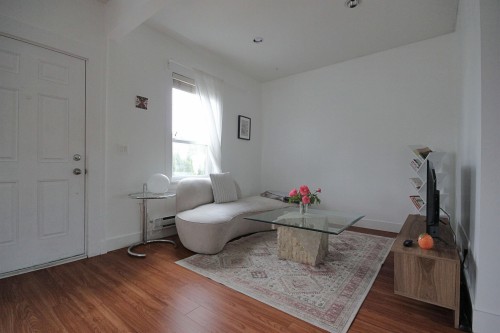 112 King Edward Avenue E, Vancouver, BC 