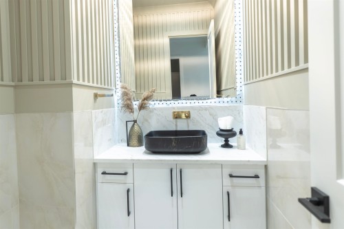 11231 King Road, Richmond, BC 