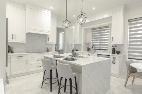 11231 King Road, Richmond, BC 