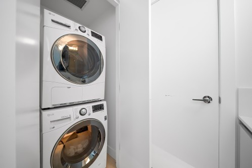 1207-5788 Gilbert Road, Richmond, BC 