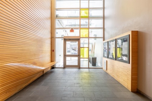 1002-1205 Howe Street  Vancouver, BC V6Z 0B2