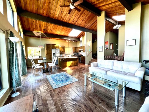 5129 Chapman Road, Sechelt, BC 