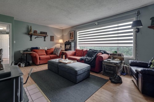 10022 Rolley Crescent, Maple Ridge, BC 