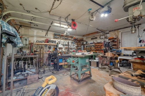 10022 Rolley Crescent, Maple Ridge, BC 