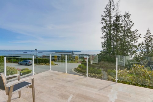 5463 West Vista Court, West Vancouver, BC 
