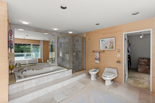 860 Fairmile Road, West Vancouver, BC 