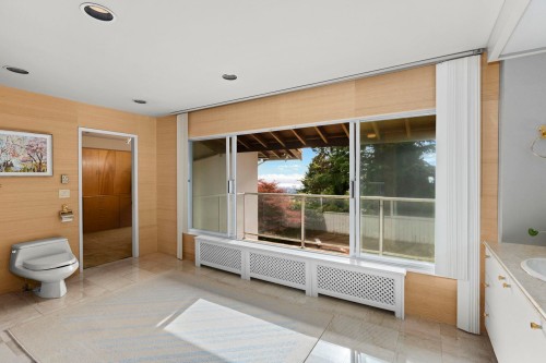 860 Fairmile Road, West Vancouver, BC 