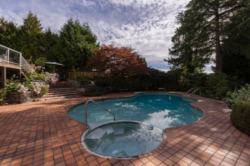 860 Fairmile Road, West Vancouver, BC 