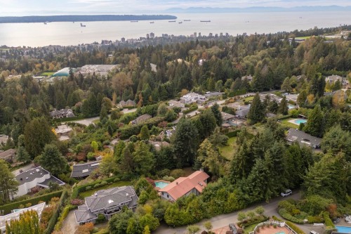 860 Fairmile Road, West Vancouver, BC 