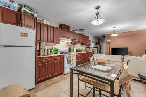 2701 St George Street, Port Moody, BC 