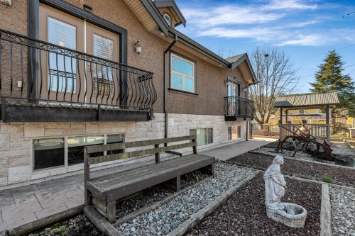 2701 St George Street, Port Moody, BC 