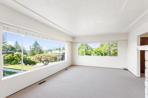 7988 Sussex Avenue, Burnaby, BC 