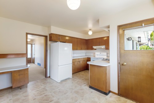 7988 Sussex Avenue, Burnaby, BC 