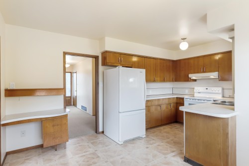 7988 Sussex Avenue, Burnaby, BC 