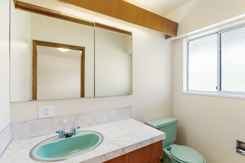 7988 Sussex Avenue, Burnaby, BC 