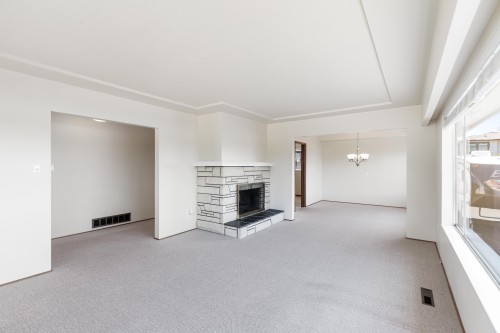 7988 Sussex Avenue, Burnaby, BC 