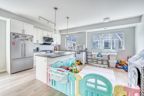 21-7180 Lechow Street, Richmond, BC 