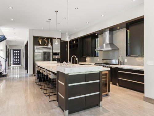 6448 Macdonald Street, Vancouver, BC 