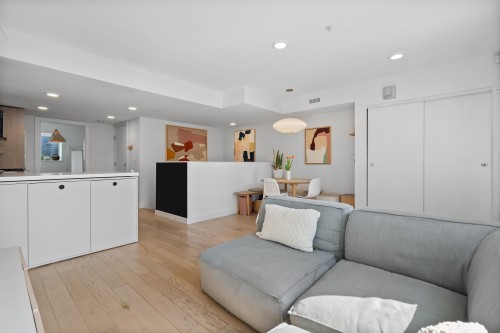 355 16Th Avenue E, Vancouver, BC 