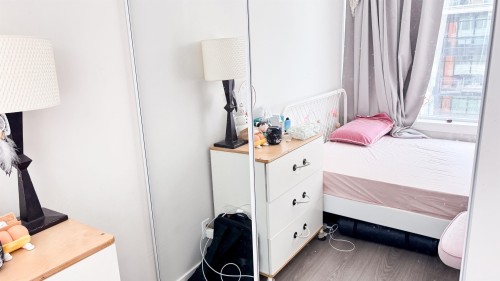 615-8699 Hazelbridge Way, Richmond, BC 