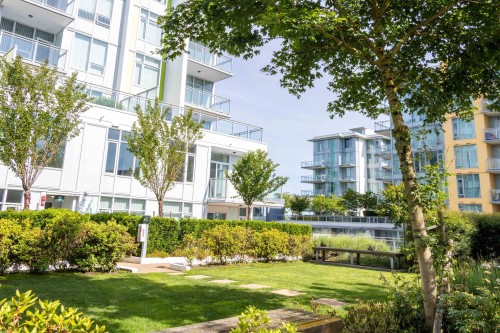 615-8699 Hazelbridge Way, Richmond, BC 