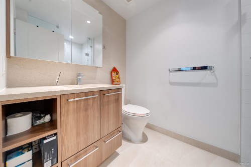 1009-8160 Mcmyn Way, Richmond, BC 