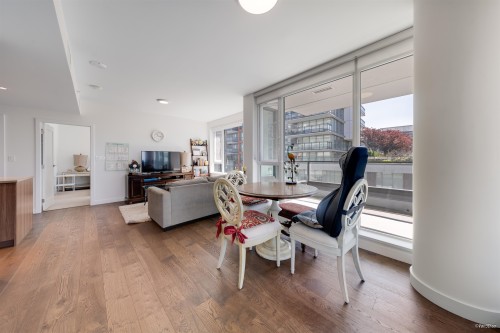 1009-8160 Mcmyn Way, Richmond, BC 