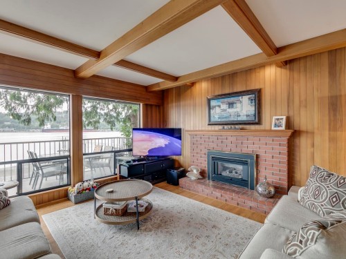 844 Alderside Road, Port Moody, BC 