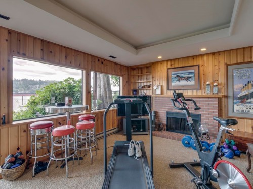 844 Alderside Road, Port Moody, BC 