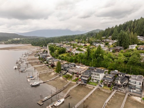 844 Alderside Road, Port Moody, BC 