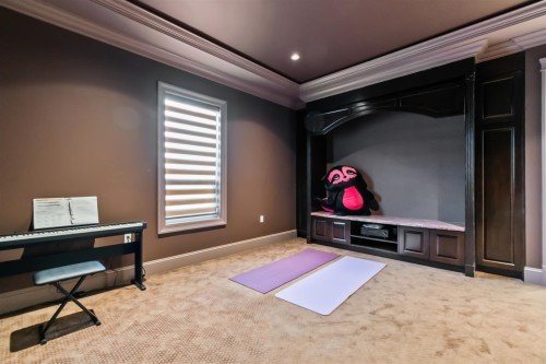 8371 Mowbray Road, Richmond, BC 