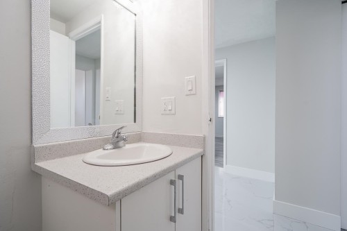 882 63Rd Avenue E, Vancouver, BC 