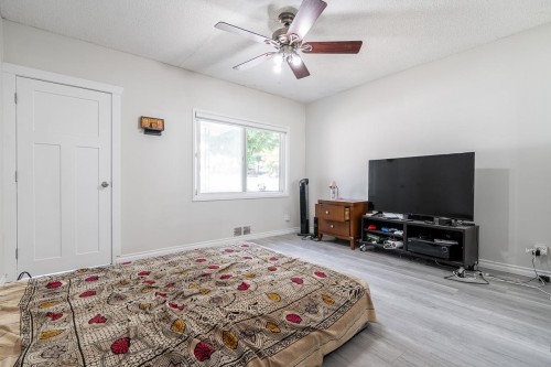 882 63Rd Avenue E, Vancouver, BC 