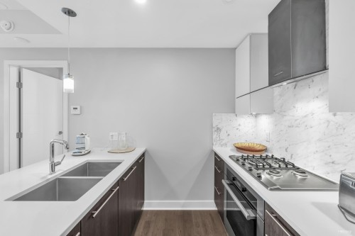 211-677 41St Avenue W, Vancouver, BC 