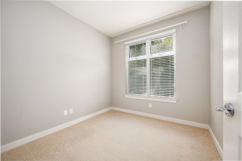 210-5099 Springs Boulevard, Delta, BC 