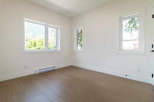 38891 Garibaldi Avenue, Squamish, BC 