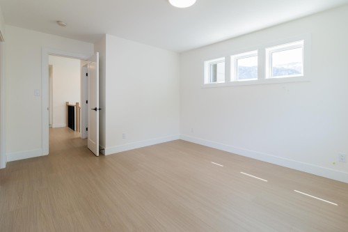 38891 Garibaldi Avenue, Squamish, BC 